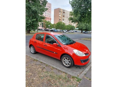 RENAULT CLIO 1.5 dCi Authentique