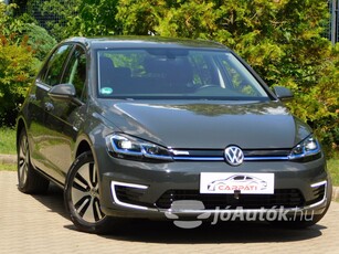 VOLKSWAGEN E-GOLF