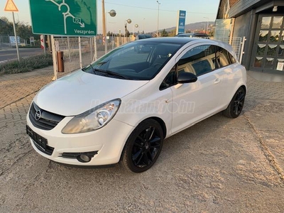 OPEL CORSA D 1.4 Cosmo