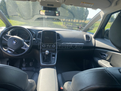 RENAULT GRAND SCENIC Scénic 1.3 TCe Intens (7 személyes )