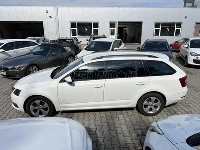 SKODA OCTAVIA Combi 1.6 CR TDI Style 106eKm.Űl.fűt.Vonóhorog!