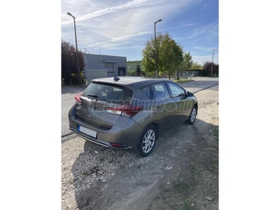 TOYOTA AURIS 1.6 Active MY17 Trend