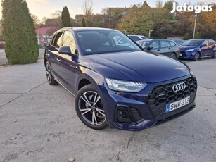 AUDI Q5 40 TDI S line quattro S-tronic Magyar.S...