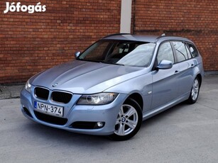 BMW 320d Touring Efficientdynamics Xenon-Navi-A...