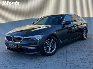 BMW 520d (Automata) Navi.Carplay.Xenon.LED.PDC....