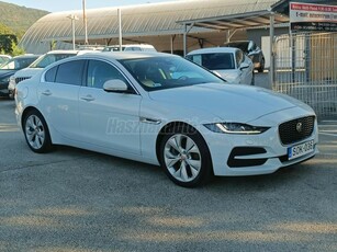 Eladó Jaguar XE