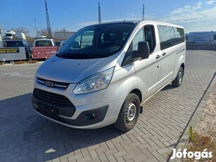 Ford Transit Tourneo Custom 2.2 TDCi 300 LWB Tr...