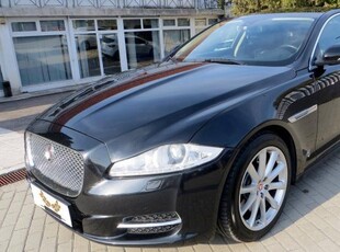 Jaguar Xj 3.0 D Swb Luxury (Automata) LONG-Maga...