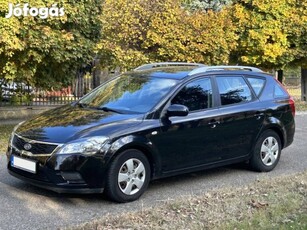 KIA CEE'D 1.4 EX Megkimélt szép állapotban!!!