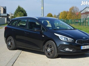 KIA CEE'D SW 1.4 Cvvt LX Navi/Biled/Carplay/And...