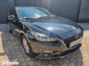 Mazda 3 Sport 1.5 Attraction Szép Ébenfekete! N...