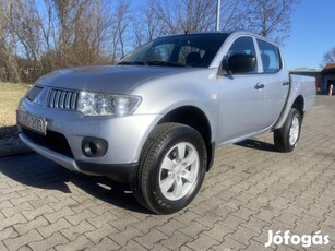 Mitsubishi L 200 Pick Up 2.5 D DC Invite Cserél...