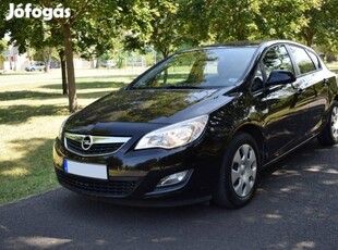 Opel Astra J 1.7 CDTI Enjoy Magyar! Akár 1 Év G...