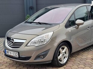 Opel Meriva B 1.4 T Cosmo Friss Szerviz. 2026.1...