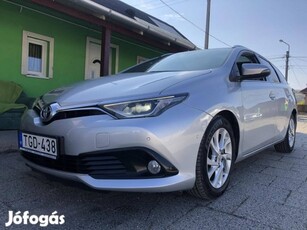 Toyota Auris Touring Sports 1.4 D-4D Active Tre...