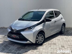 Toyota Aygo 1.0 x-cool Multimédia.BLUETOOTH.Klí...