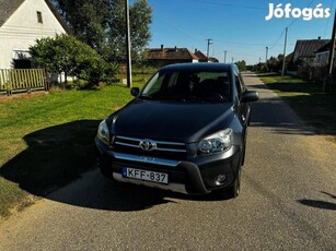 Toyota Rav4 2.2d