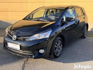 Toyota Verso 1.6 Live TSS [7 személy] 7 személyes