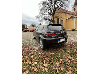 ALFA ROMEO 147 1.6 T. Spark Progression