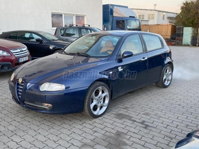 ALFA ROMEO 147 2.0 T. Spark Distinctive