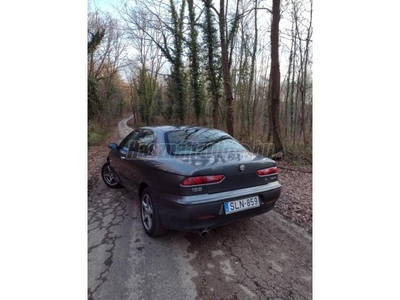 ALFA ROMEO 156 1.6 16V T. Spark Distinctive