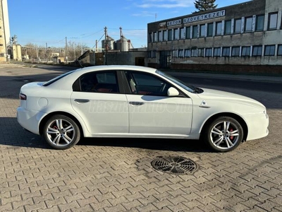 ALFA ROMEO 159 1.9 JTD 8V Reale