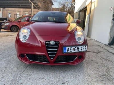 ALFA ROMEO MITO 1.4 T MultiAir Distinctive TCT Piros Bőr Belső