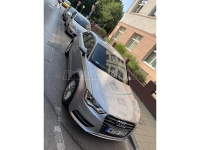 AUDI A3 Sportback 2.0 TDI Attraction quattro S-tronic