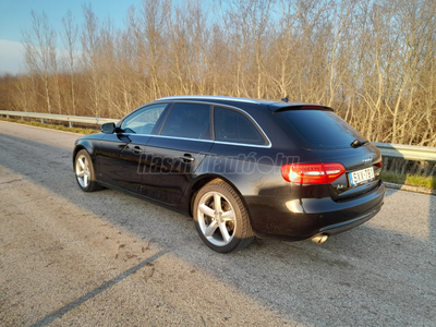 AUDI A4 3.0 V6 TDI Facelift modell//Sérülésmentes gyári állapot//Multitronic//19-es alu// navi//áll