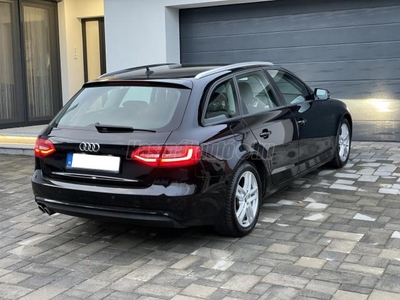 AUDI A4 Avant 2.0 TDI multitronic NAVI! LED! XENON! ALU! PDC! ÜL.FÜT! TEMPOMAT! EL.CSOM!