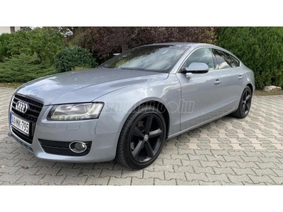 AUDI A5 2.0 TDI DPF multitronic SPORTBACK Frissen Szervízelve-Bőrülés-Vonóhorog-18 Coll Alufelni-Navigáció!!