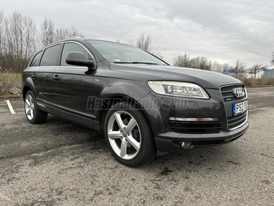 AUDI Q7 3.0 TDI DPF quattro Tiptronic ic S line