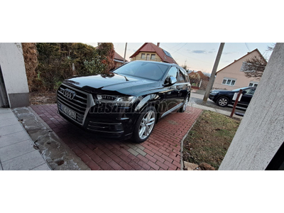 AUDI Q7 SQ7 4.0 V8 TDI quattro Tiptronic ic [7 személy]