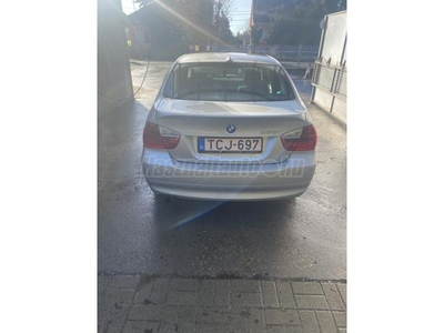 BMW 3-AS SOROZAT 320i