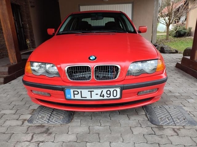 BMW 318i