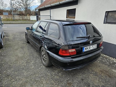 BMW 320d Touring Vonóhorog