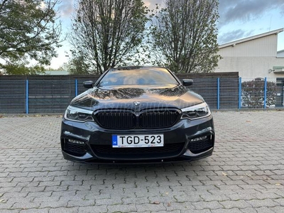 BMW 540i xDrive (Automata) M PERFORMANCE/GESZTUSVEZÉRLÉS/KEVÉS KM/NAPFÉNYTETŐ