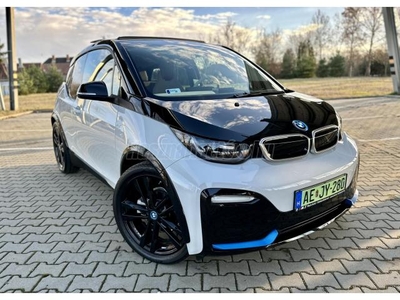 BMW I3 i3s 120Ah (Automata) 12.979 km! Szalon állapot! 2 év Prémium Selection garancia! Napfénytető!