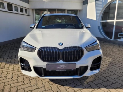 BMW X1 xDrive20i (Automata) 14.000 km! GARANCIÁVAL! Kedvezményes vételár!