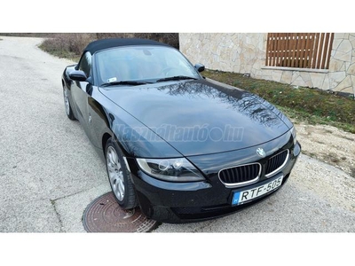 BMW Z4 2.0i Bőr. Navy