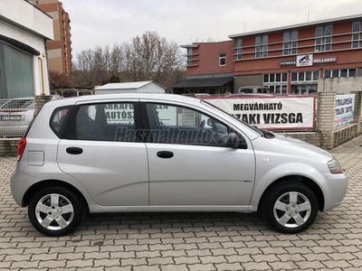 CHEVROLET AVEO 1.2 8V Plus AC MAGYAR! ELSŐ TULAJDONOS! FRISS MŰSZAKI VIZSGA! KEVÉS KM! NAGYON SZÉP ÁLLAPOT!