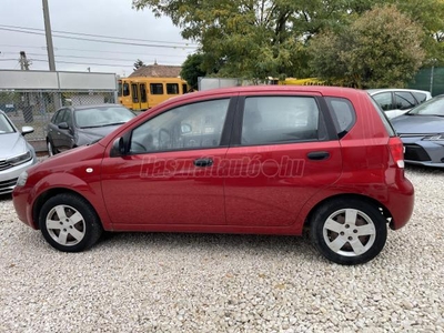 CHEVROLET AVEO 1.4 16V Premium BENZIN GÁZ 147.000 KM. 1 TULAJDONOS. NAVIGÁCIÓ