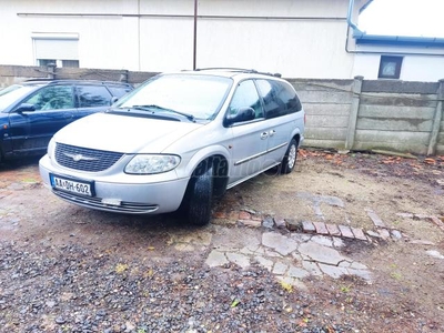 CHRYSLER GRAND VOYAGER 2.5 CRD LX (7 személyes )