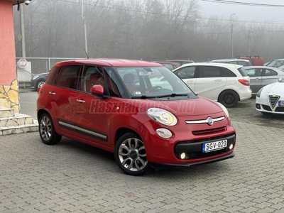 FIAT 500L 1.4 16V Lounge 17K ÚJGUMI BI-COLOR TEMP KLÍMA HIFI NAVI CITY ISOFIX EU5 135EKM UCONNECT SZÉP ÁL