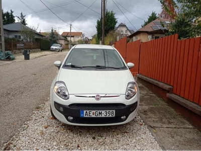 FIAT PUNTO EVO 1.4 Mair Emotion