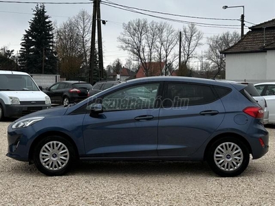 FORD FIESTA 1.1 Titanium MO-i! 23.000KM! SÁVTARTÓ! Ü.FŰTÉS! D.KLÍMA!