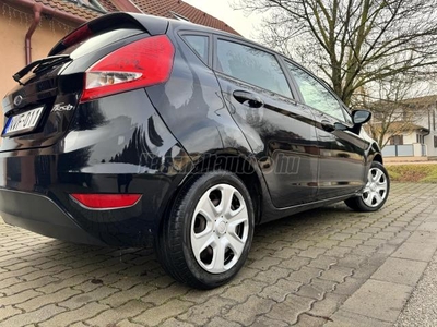 FORD FIESTA 1.25 Colourline