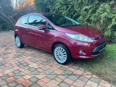 FORD FIESTA 1.25 Titanium AJÁNDÉK OLAJCSERÉVEL