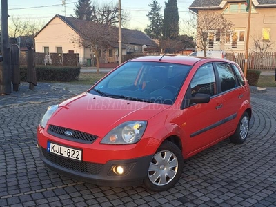 FORD FIESTA 1.4 TDCi Comfort MAGYARORSZÁGI Leinformálható Szervokormány El.ablak Légzsák