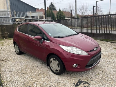 FORD FIESTA 1.4 TDCi Titanium